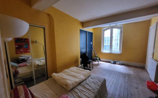 Appartement à vendre    4 pièces • 140,10 m2 Agen