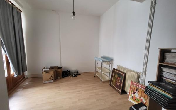 Appartement à vendre    4 pièces • 140,10 m2 Agen