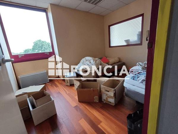 À vendre Local commercial 77.18 m² - Angers 49000