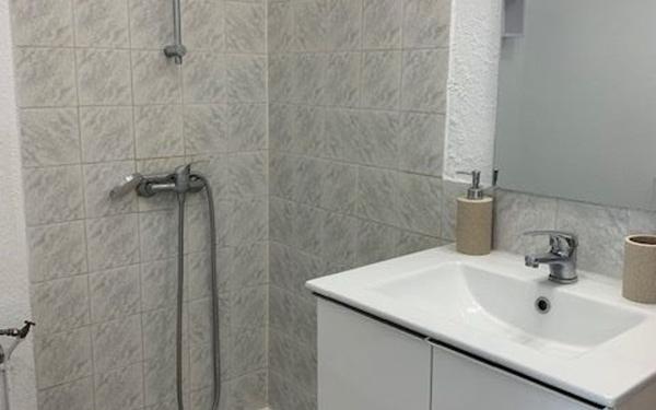 Appartement à louer    1 pièce • 21,02 m2 Nîmes