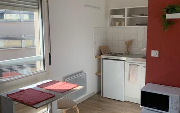 Appartement à louer    1 pièce • 21,02 m2 Nîmes