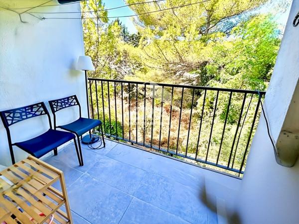 LES PENNES MIRABEAU - EXCLUSIVITE- Appartement T4 en RDC de 83m2 avec jardin et terrasse