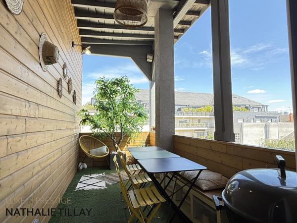 à vendre ORLEANS appartement avec terrasse, dernier etage bel immeuble bourgeois