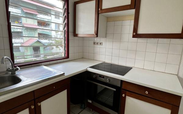 Appartement à louer    2 pièces •  Kourou