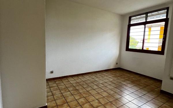 Appartement à louer    2 pièces •  Kourou