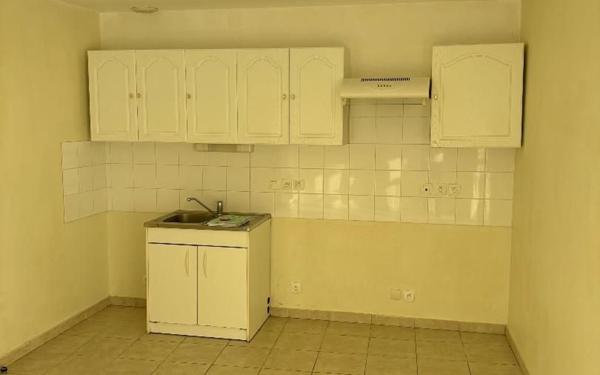 Appartement à louer    4 pièces • 110,66 m2 Marsonnas