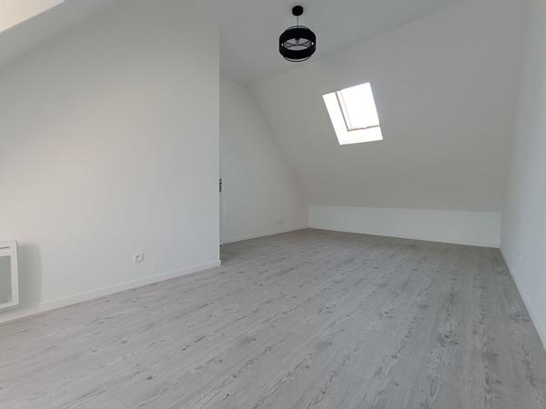 DUPLEX + PARKING