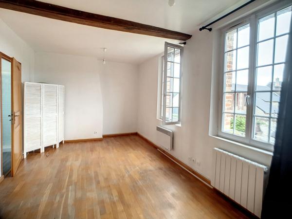 Achat immeuble Saint-Pierre-lès-Elbeuf - 350 m² - 466 400 €