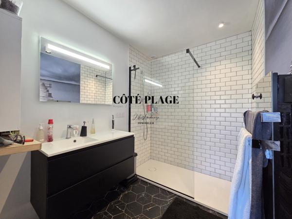 Saint-Sulpice-de-Royan (17200) MAISON 6 PIECES DE 140 M2 - Longére entièrement rénovée - PRIX DE VENTE 450 400€ HAI