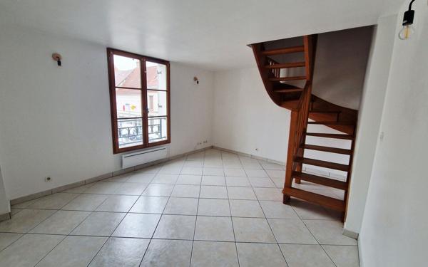Appartement à louer    3 pièces •  Rozay-en-Brie