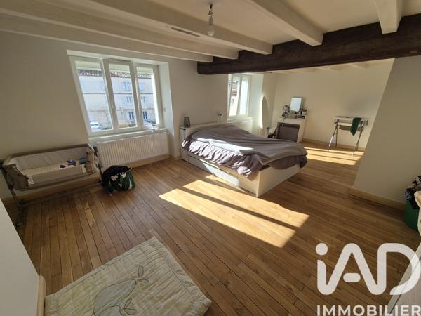 Maison à vendre 8 pièces 205 m² Montmoreau