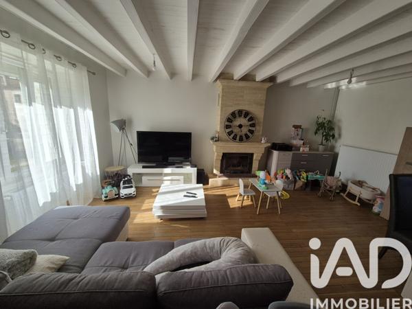 Maison à vendre 8 pièces 205 m² Montmoreau