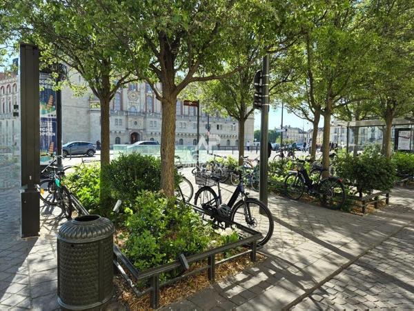 Appartement 1 pièce à vendre à Saint-Germain-en-Laye €265 000 ** - Référence 17592