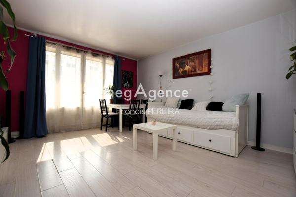 Appartement à Fontenay-le-Fleury, 78330 - 2 pièces 52m²