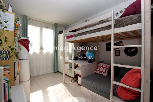Appartement à Fontenay-le-Fleury, 78330 - 2 pièces 52m²