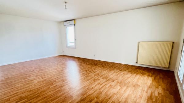 Appartement Angers 2 pièces 61 m² avec balcon Justices