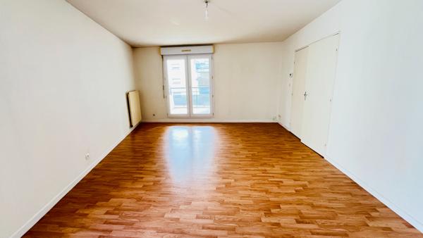 Appartement Angers 2 pièces 61 m² avec balcon Justices