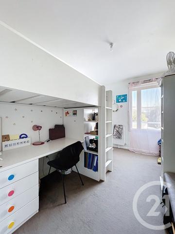 Appartement F4 à vendre  4 pièces - 72 m2 BRETIGNY SUR ORGE - 91