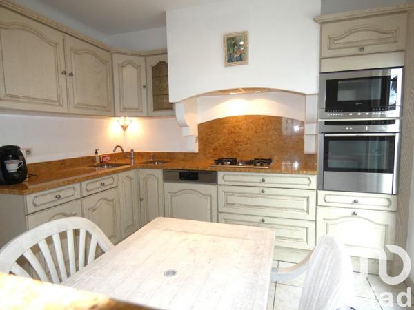 Maison à vendre 4 pièces 87 m² Les Mureaux