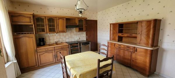 jolie maison à rénover au calme à la campagne