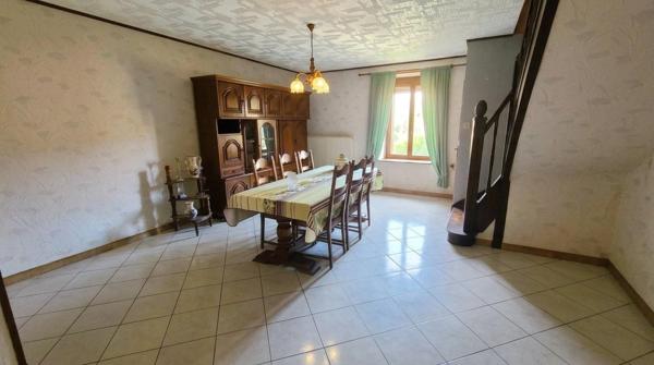 jolie maison à rénover au calme à la campagne