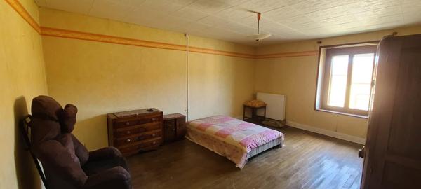 jolie maison à rénover au calme à la campagne