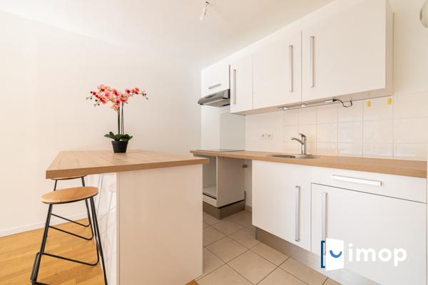 MASSY ATLANTIS – T3 de 60 m² rénové avec terrasse plein sud de 15 m² et parking