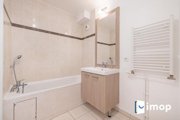 MASSY ATLANTIS – T3 de 60 m² rénové avec terrasse plein sud de 15 m² et parking