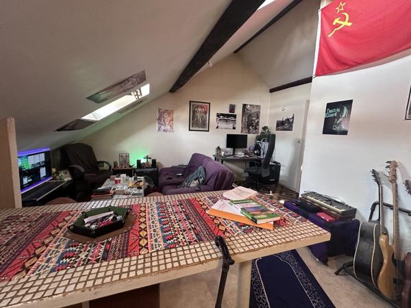 REIMS - JEAN JAURES - IMMEUBLE 340 000 €