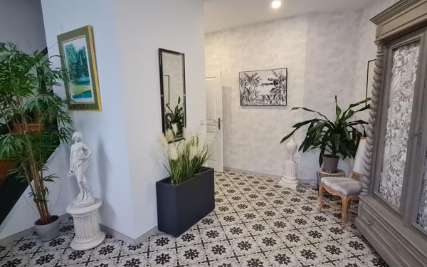 Maison à vendre    6 pièces •  Agen