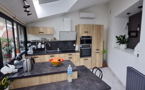 Maison à vendre    6 pièces •  Agen