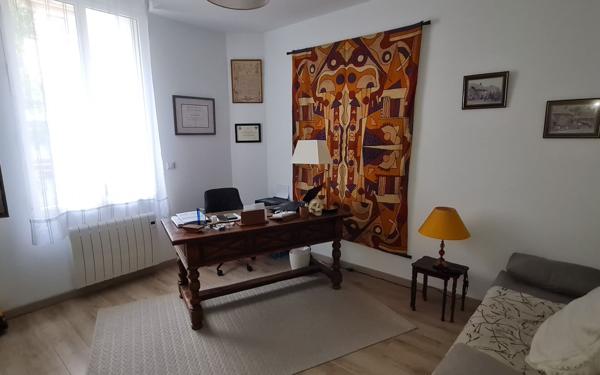Maison à vendre    6 pièces •  Agen