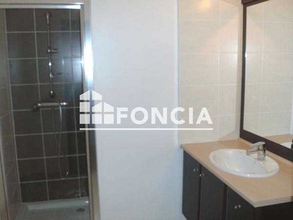 Location Appartement 2 pièces 50.17 m² - SQUARE SAINT LOUIS Angers 49100