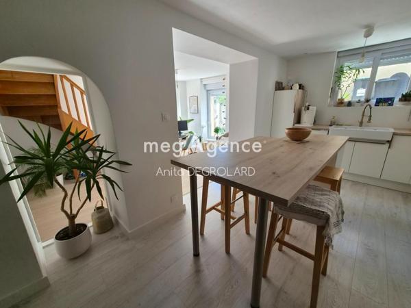 Maison à LA ROCHE-SUR-YON, 85000 - 4 pièces 121m²