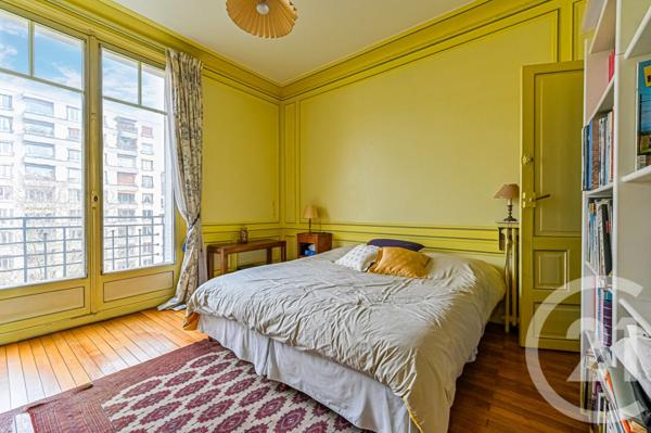 Appartement F5 à vendre  5 pièces - 159,10 m2 PARIS - 75016