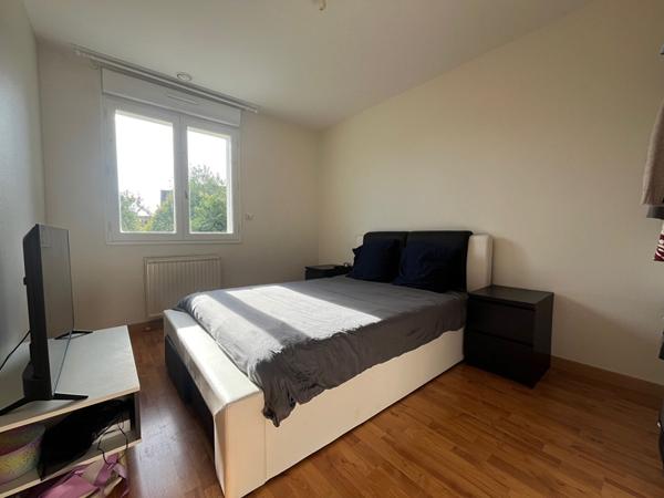 À deux pas de Laval, découvrez une maison idéale pour un premier achat !