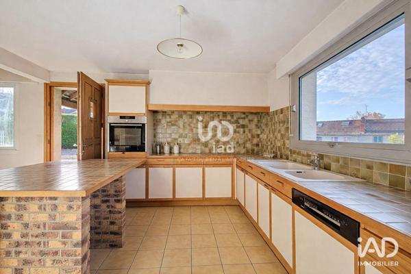 Maison à vendre 7 pièces 152 m² Mézières-sur-Seine