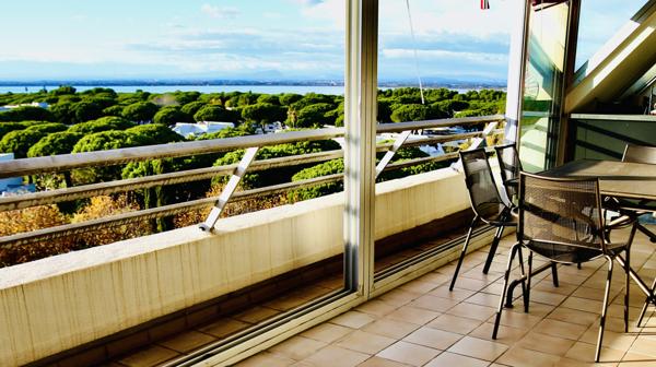 La Grande-Motte (34280) NOUVEAU, RARE, APPART DE 103,27 M2 AU 7 IÈME ET DERNIER ÉTAGE, VUE EXEPTIONNELLE SUR MER ET ÉTANG DE L'OR, PLA