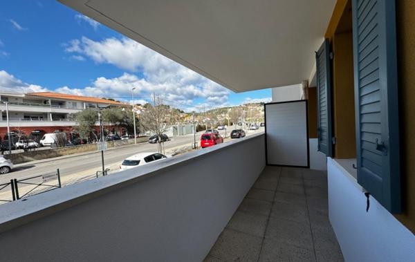 Vente Appartement P2 type2-terrasse-parking- Plan-de-cuques   