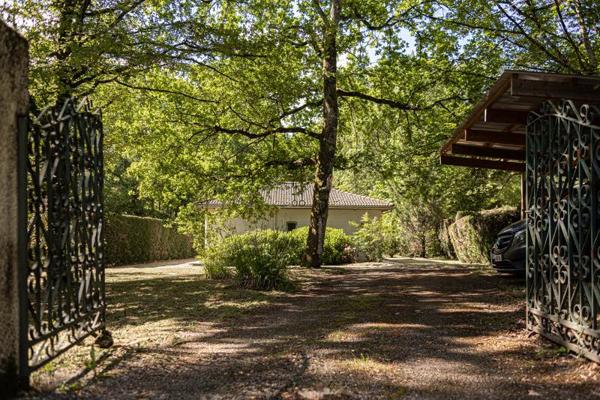 Maison à vendre |                                       Sadirac |                                        4 pièces  |  144 m²