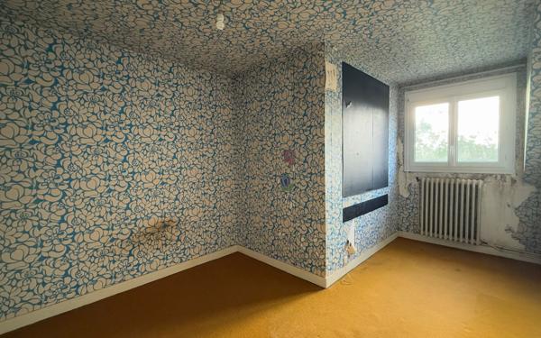 Maison à vendre    6 pièces • 120 m2 Mamers