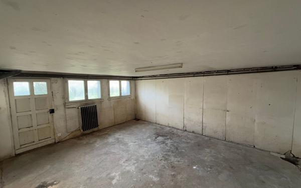 Maison à vendre    6 pièces • 120 m2 Mamers