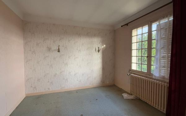 Maison à vendre    6 pièces • 120 m2 Mamers