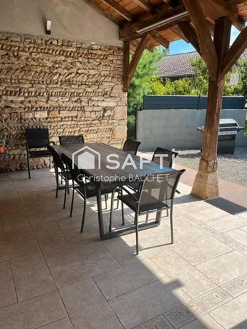 Ferme familiale  à Attignat