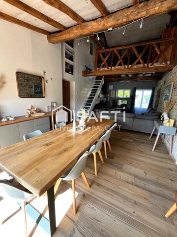 Ferme familiale  à Attignat