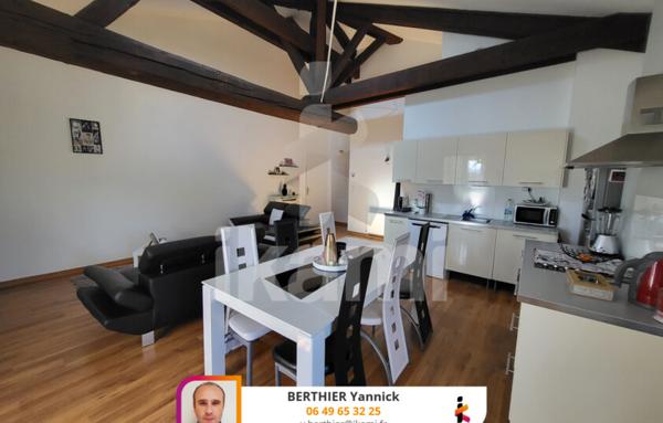 Bel appartement à Pont-Eveque