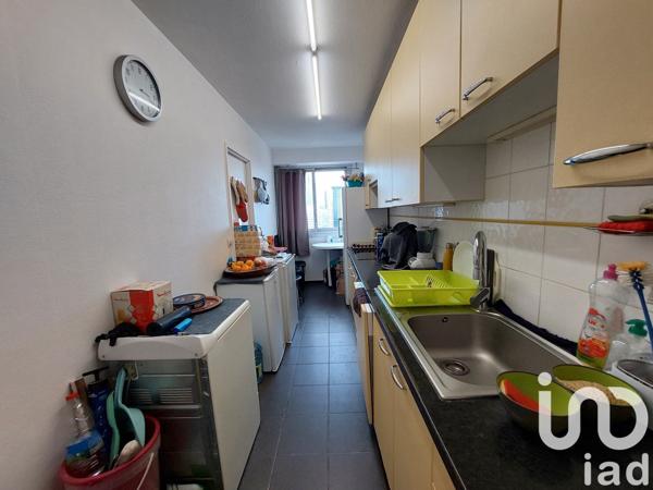 Appartement à vendre 4 pièces 82 m² Courbevoie