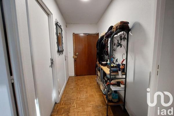 Appartement à vendre 4 pièces 82 m² Courbevoie