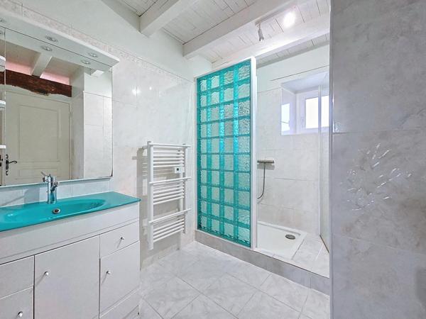 À vendre : Charmant corps de ferme de 193 m² sur un terrain de 3200 m²