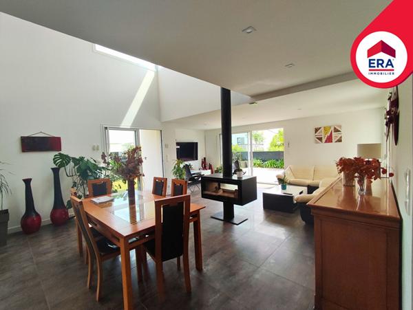 Maison spacieuse et récente Montgermont - 6 chambres, 243 m²